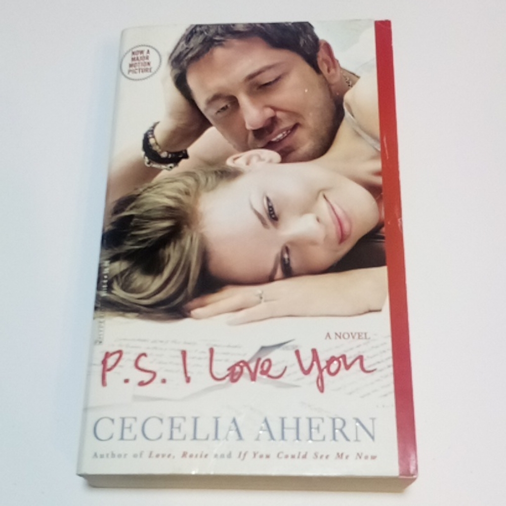 3/$15 PS I Love You Paperback Cecelia Ahern